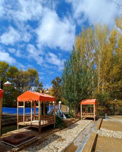 عکس اقامتگاه بومگردی سپیدار دستنا