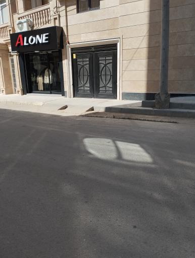 عکس بوتیک   ALONE 