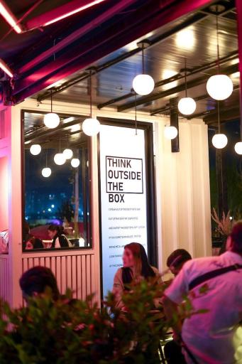 عکس کافه ریحا 