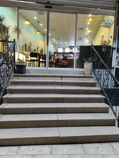 عکس فست فود مک من