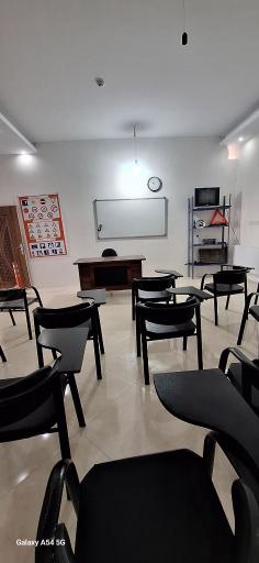 عکس آموزشگاه رانندگی زاگرس (پایه سوم)