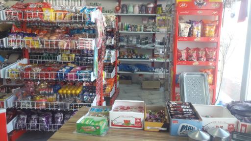 عکس سوپرمارکت بین راهی خدایی
