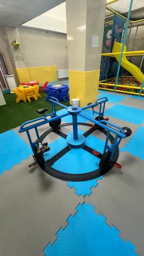 عکس خانه بازی کودک آدرینو