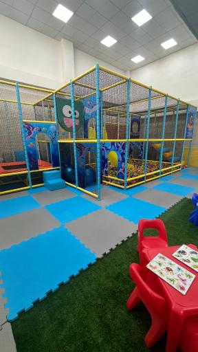 عکس خانه بازی کودک آدرینو