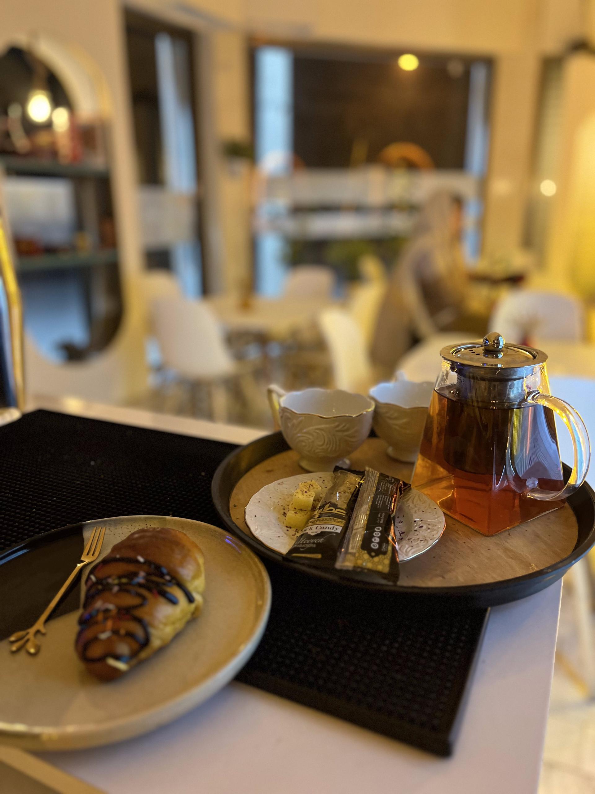 عکس کافه آوین