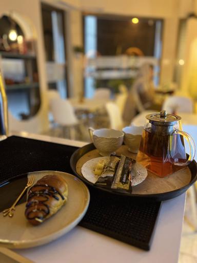 عکس کافه آوین