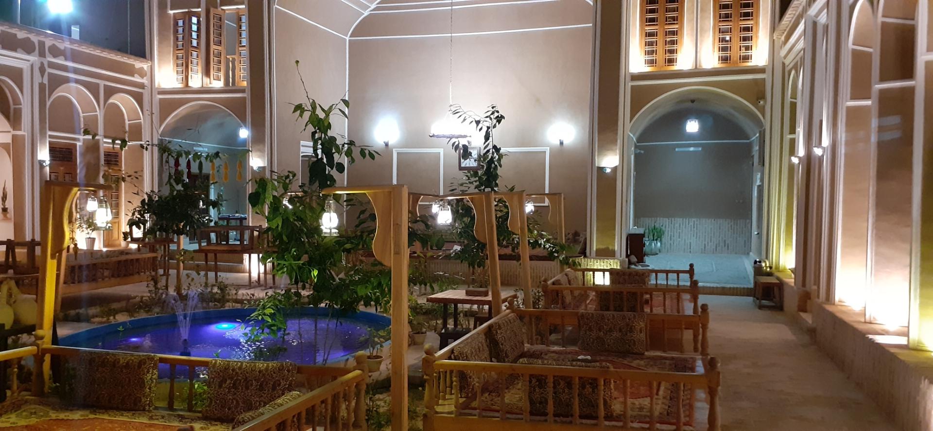 عکس اقامتگاه بومگردی فرافر