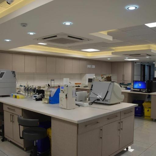 عکس آزمایشگاه پاتوبیولوژی دکتر غیبی