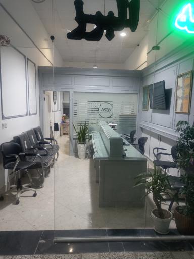 عکس بیمه البرز قانعی