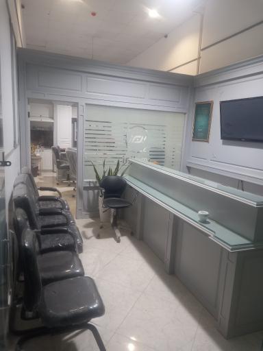 عکس بیمه البرز قانعی