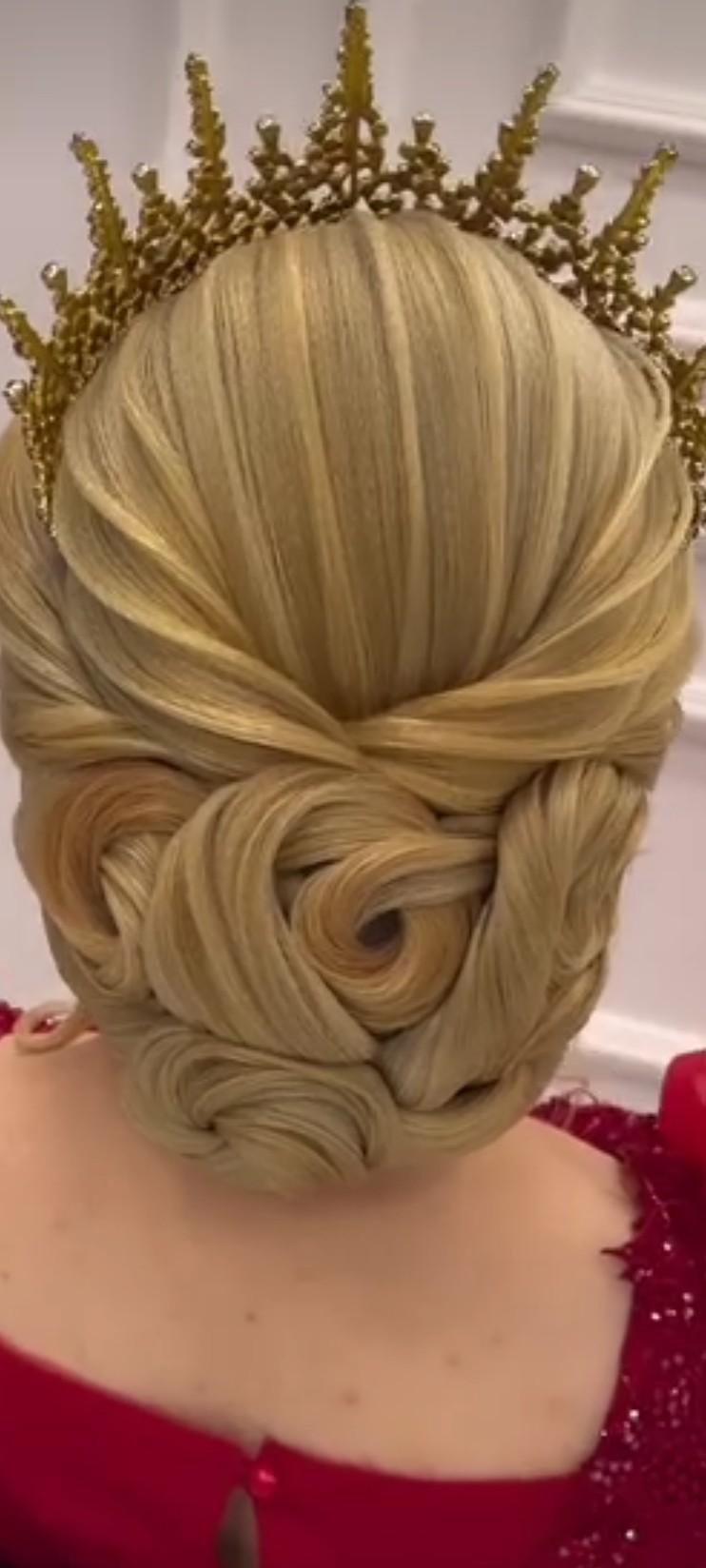 عکس سالن زیبایی گل ساره