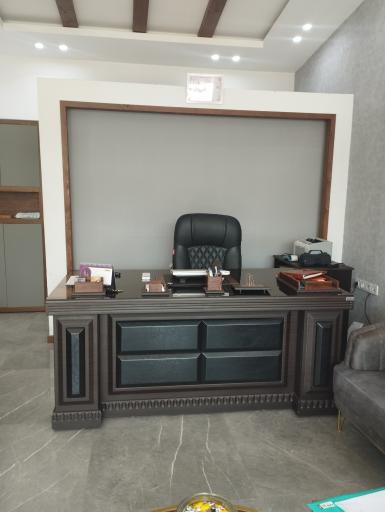 عکس املاک و کلینیک ساختمانی آروند