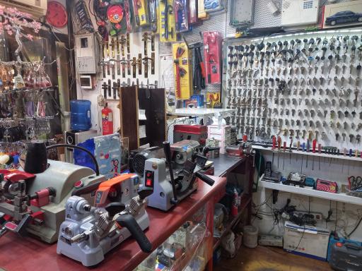 عکس کلید سازی داود