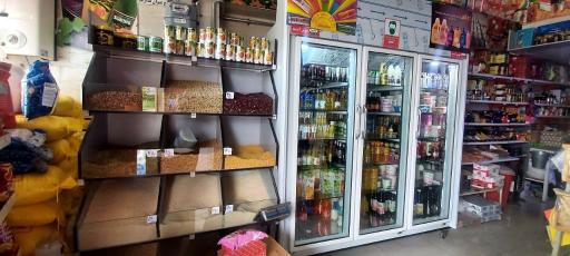 عکس فروشگاه موادغذایی جهانی