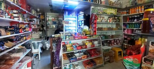 عکس فروشگاه موادغذایی جهانی