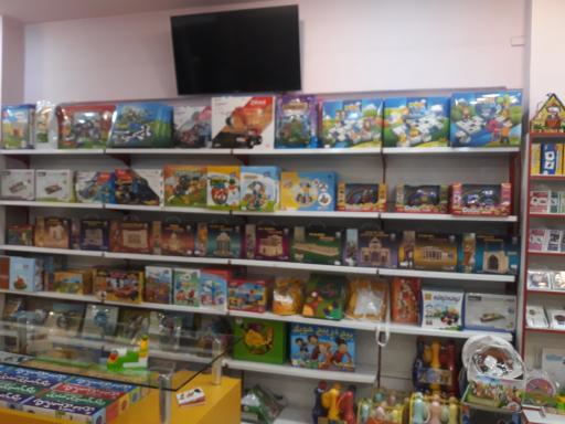 عکس فروشگاه انتشارات آوای باران