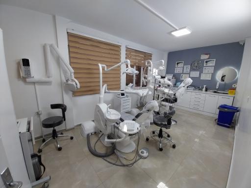 عکس دندانپزشکی دکتر خلیفه