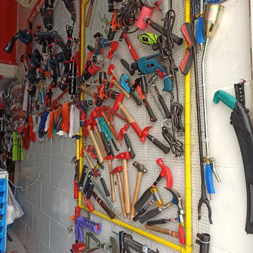 عکس ابزار و یراق صالحی