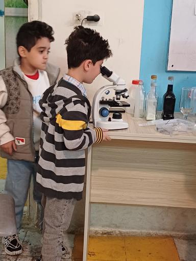 عکس دبستان ابتدایی دوره اول و دوم  غیر دولتی دکتر حسابی