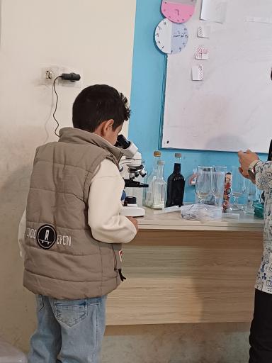 عکس دبستان ابتدایی دوره اول و دوم  غیر دولتی دکتر حسابی