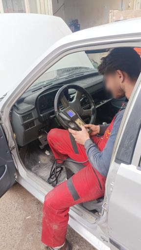 عکس تعمیرگاه مکانیکی و جلوبندی غفاری