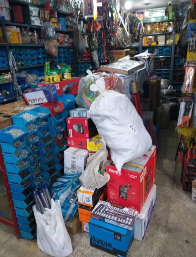 عکس ابزار فروشی طهماسوند