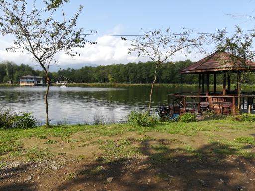 عکس دریاچه گیسوم