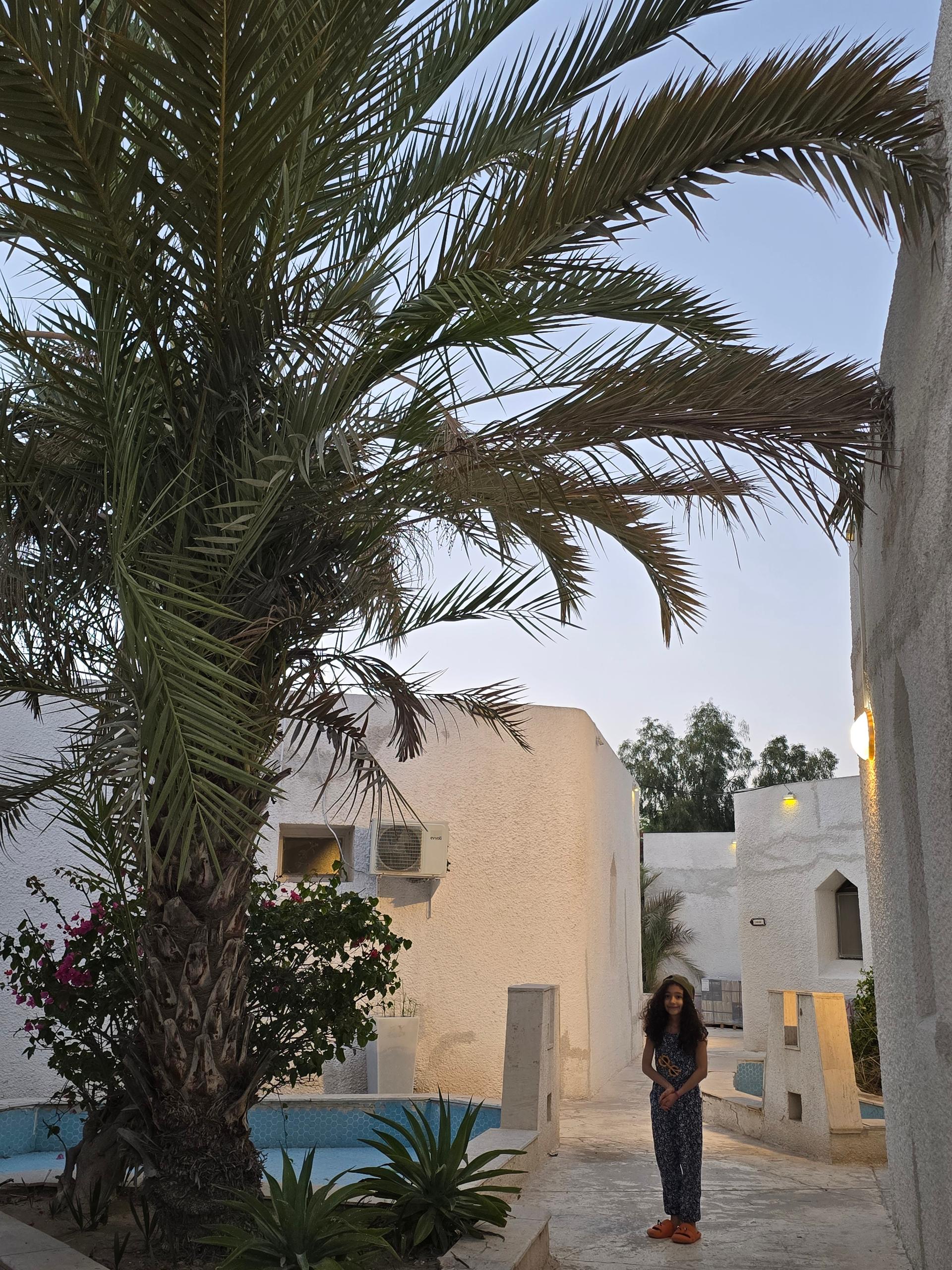 عکس هتل آبادگران کیش