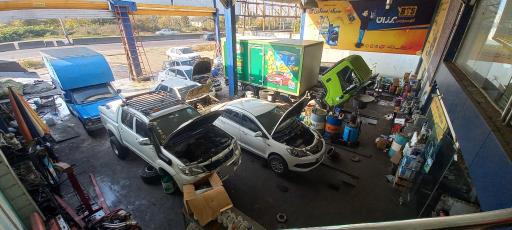 عکس اتوسرویس برزان (امدادخودرو برزان)