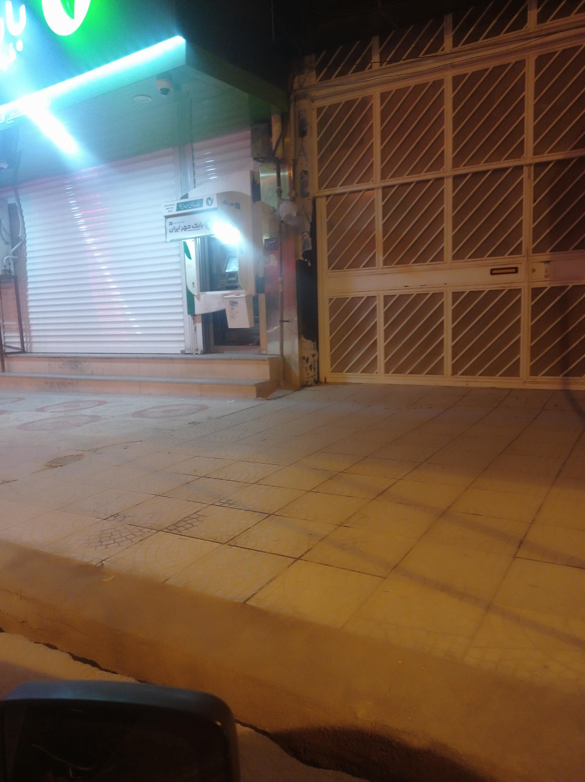 عکس خودپرداز بانک مهر