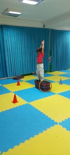 عکس مجموعه ورزشی کودک و تندرستی