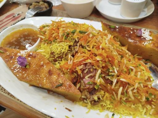 رستوران ضیافه