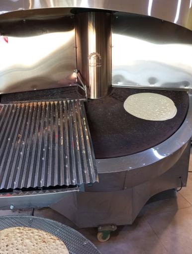 عکس نانوایی تافتون میکال 