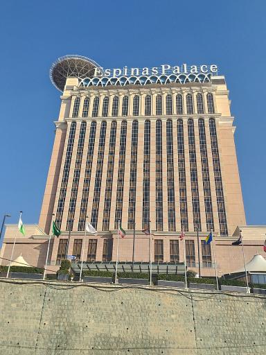 عکس هتل اسپیناس پالاس