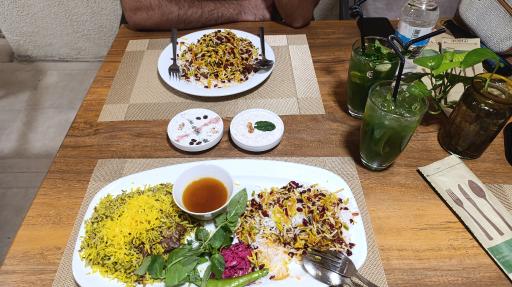 عکس رستوران ضیافه