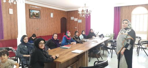 عکس تندخوانی کتاب دانه مشهد (محسن عابدیان)