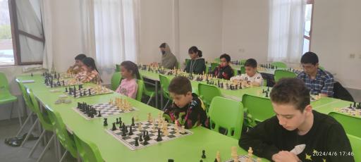 عکس باشگاه شطرنج کیش و مات