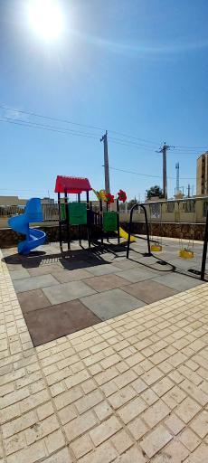 عکس وسایل بازی کودکان مجتمع مسکونی الوند