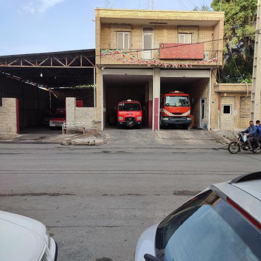 عکس ایستگاه آتش نشانی شماره ۳
