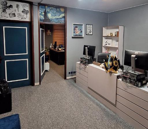 عکس استودیو کاتشو