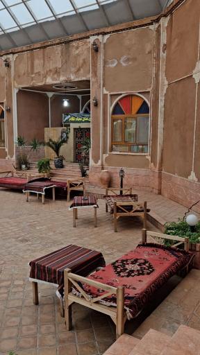 عکس هتل سنتی عماد نظام فردوس