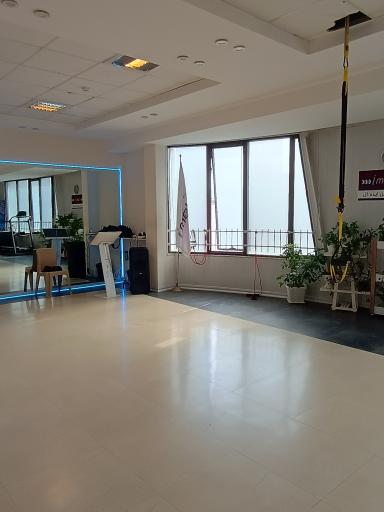 عکس باشگاه ایده آل