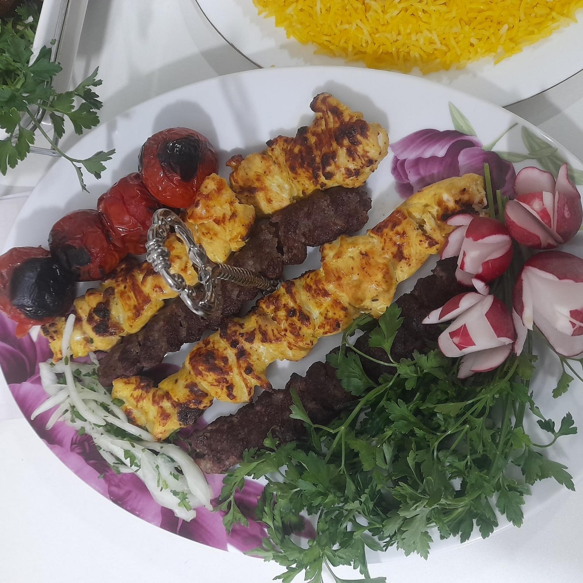 عکس رستوران و تهیه غذای گندم