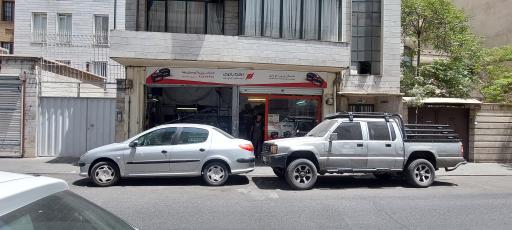 عکس تعمیرگاه   ۱۲۱