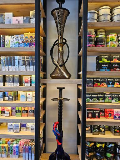 عکس فروشگاه دخانیات دودلند