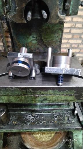 عکس قالب سازی تهران پرس فیضی