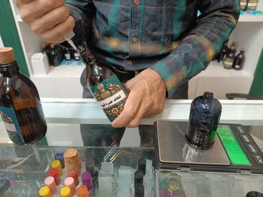عکس عطر هشت 