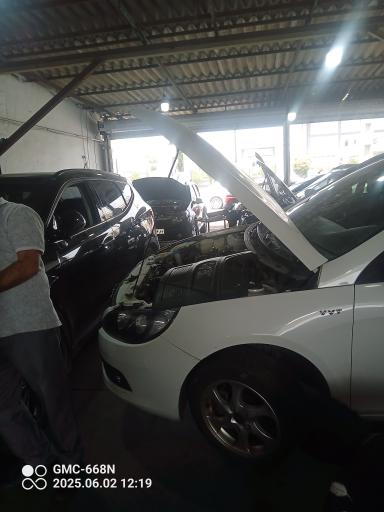 کلینیک تخصصی خودرو ستاره مازند