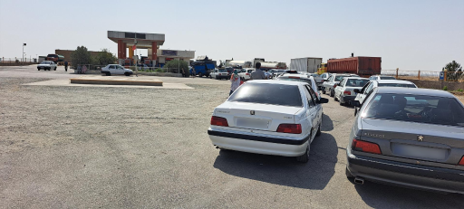 عکس جایگاه سوخت بنزین و گازوئیل