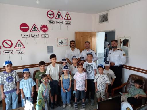 عکس پلیس راهنمایی رانندگی همدان (پلیس راهور)